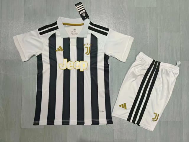 2026/27 Juventus Home Kids Kit